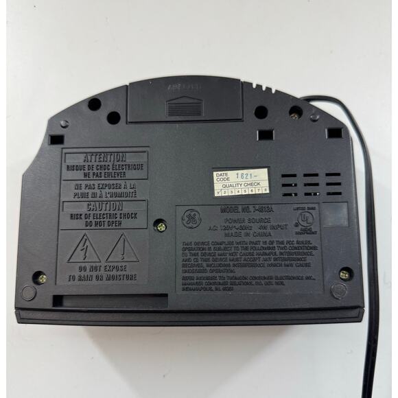 GE 7-4813B Digital Red LCD AM/FM Alarm Clock Radio - Picture 6 of 9